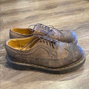 Dr. Martens 3989 Brown Leather Brogue Wingtip Oxford Shoes Lace Up Grunge Size 8